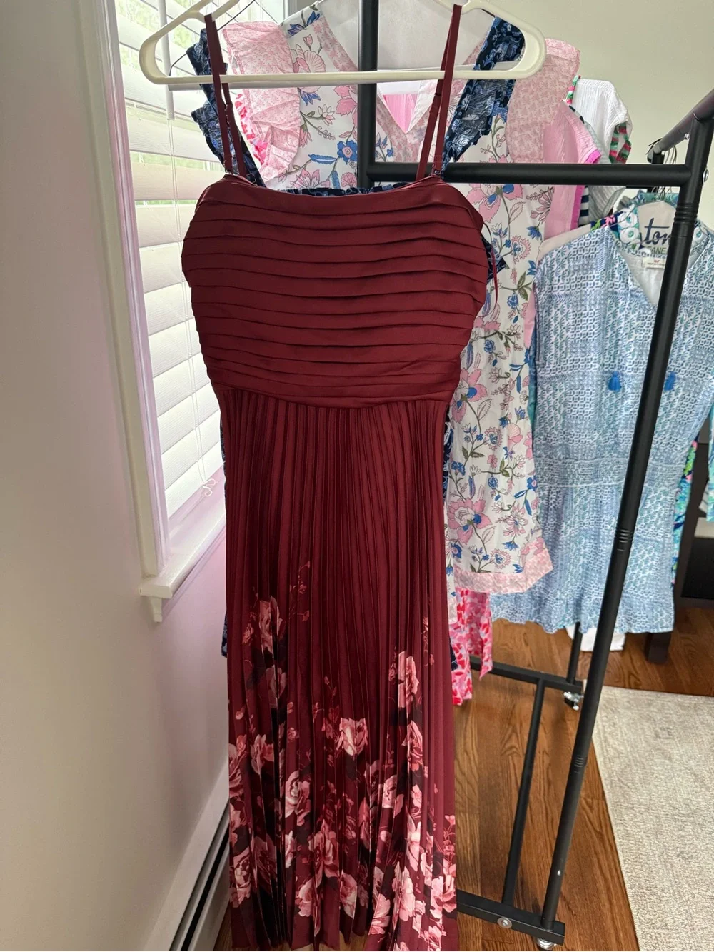 Abercrombie & Fitch Burgundy Floral Pleated Maxi Dress